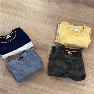 Bundle of 4 Sweaters